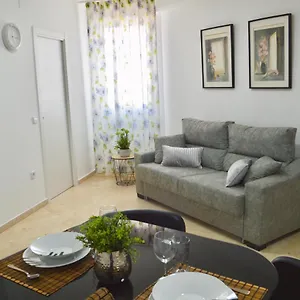  Apartment Adriana. Centrico, A 50m De La Playa.